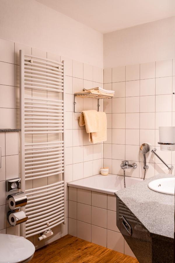 Hotel Blauer Engel מראה חיצוני תמונה