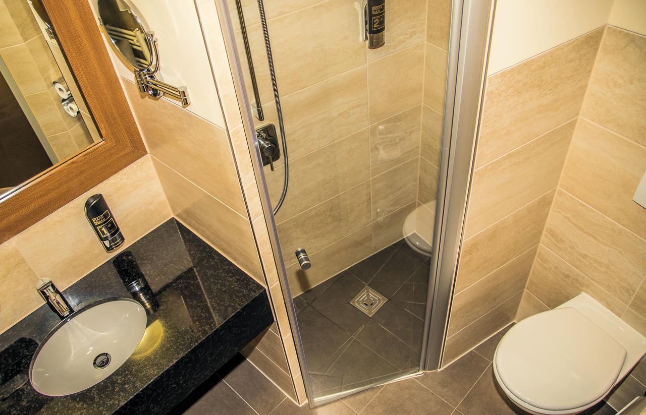 Hotel Blauer Engel מראה חיצוני תמונה